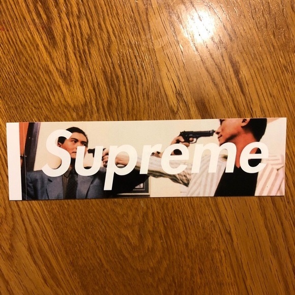 Supreme stickers come with everything you see - Picture 2 of 7
